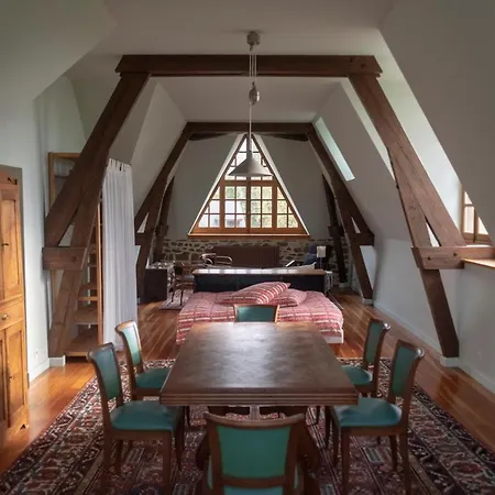 Chateau De La Boulaye Homestay Cerisy-la-Foret